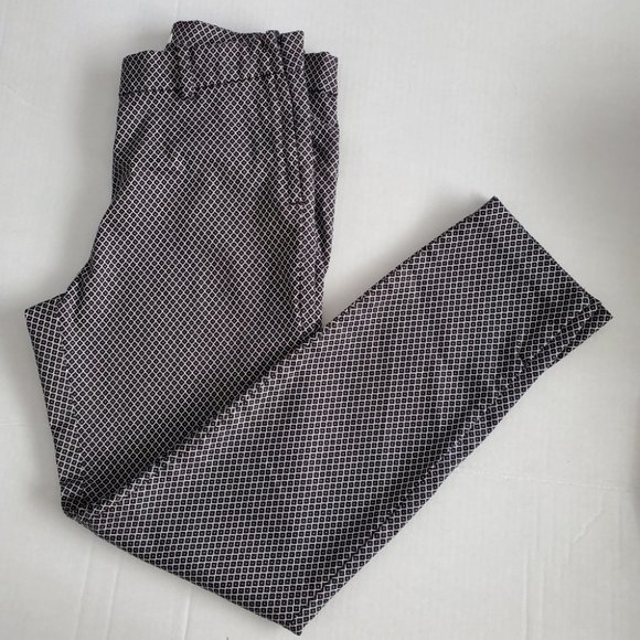 H&M Women's Black & White Ankle Length Pants, 6 - Picture 4 of 7